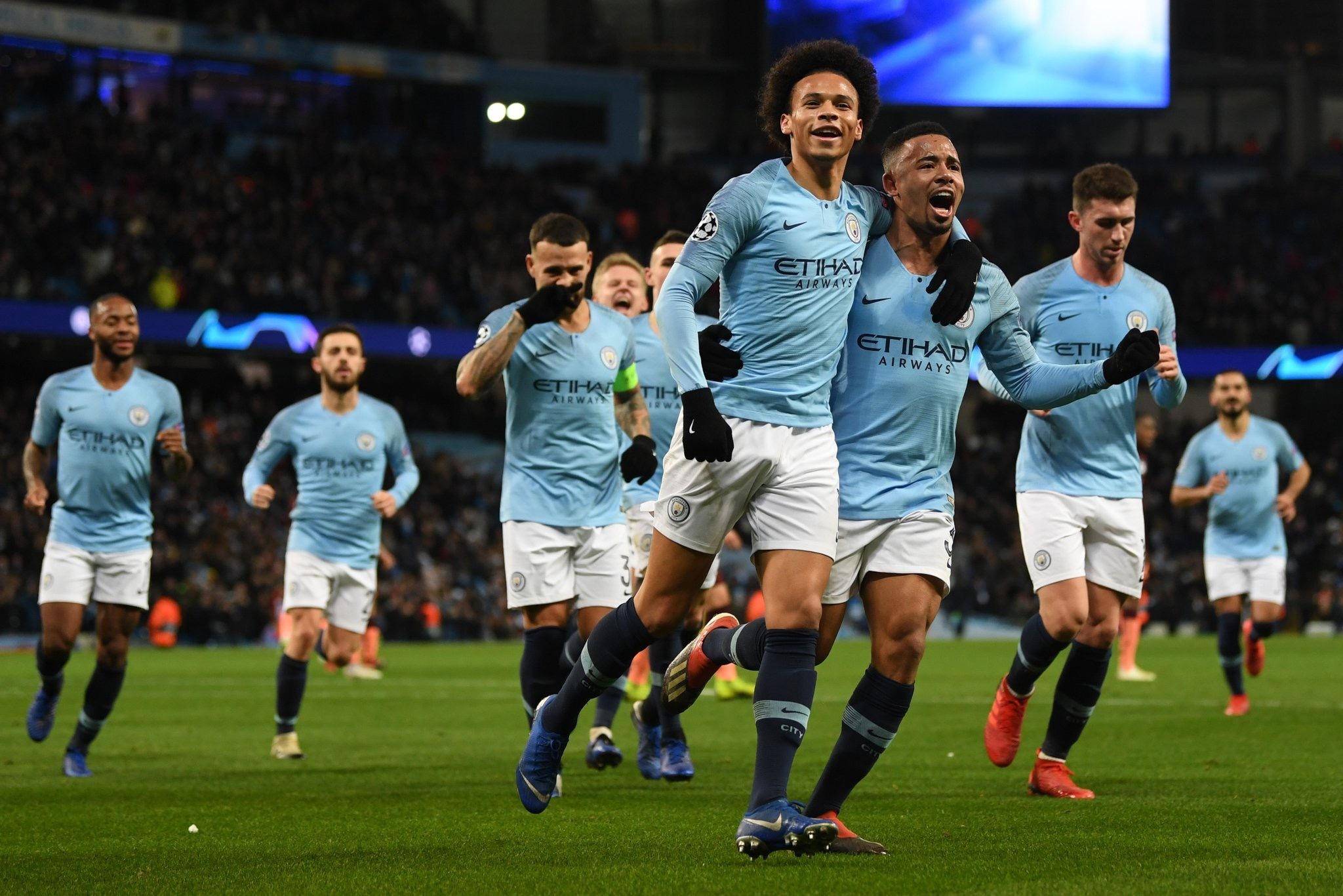 恒上演了一 恒上演了一